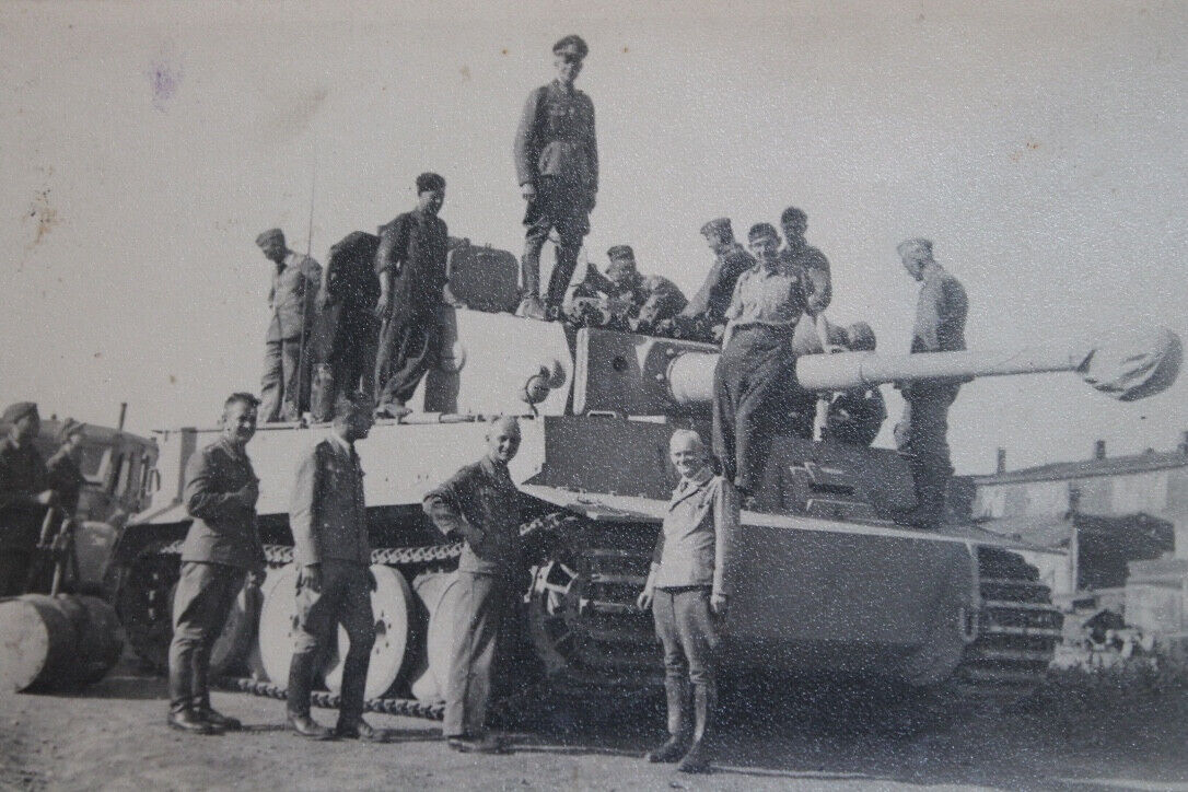 Foto Photo Postkartengröße JA WW2 Panzer tank Panzerkampfwagen Tiger Tigerpanzer (1)