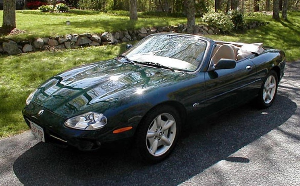Jaguar-XK8-Convertible (1996-2002)