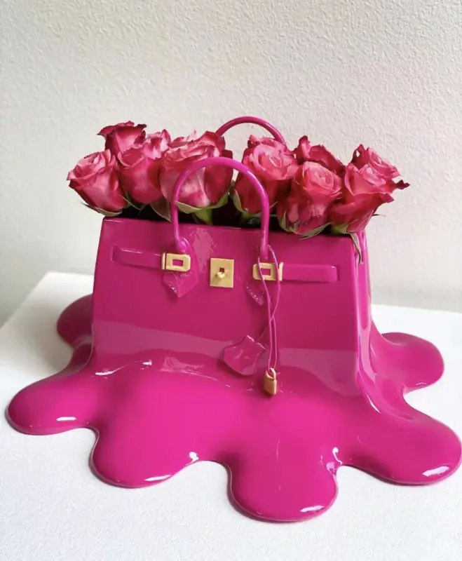 bag-pink-melting.webp