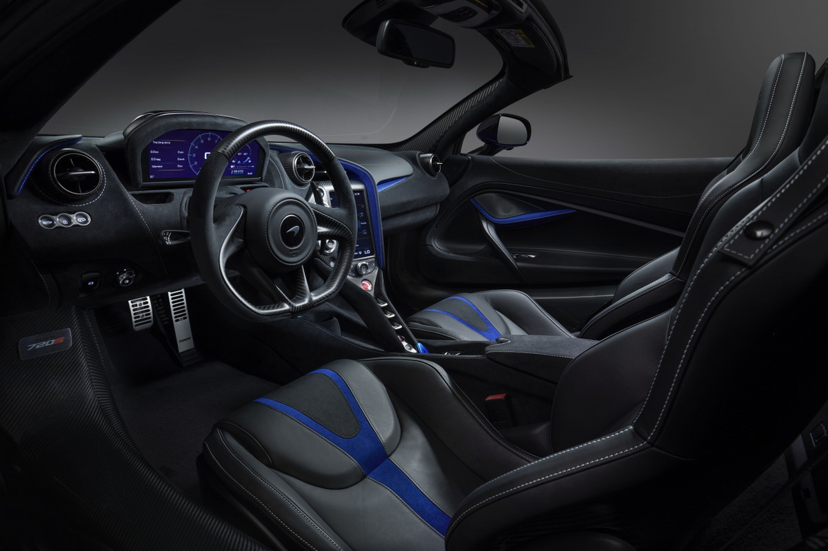 McLaren 720S Spider (7)