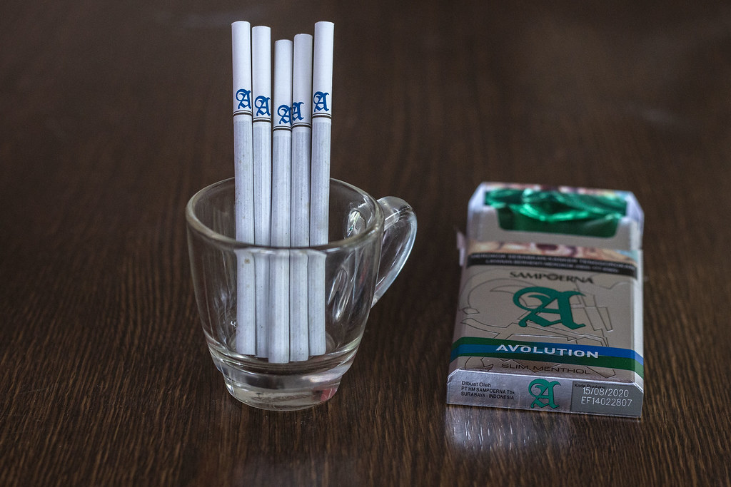 AVOLUTION HIJAU MENTHOL