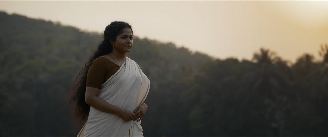 Pravinkoodu Shappu 2025 WebRip [Hindi + Tamil + Telugu + Malayalam + Kannada] 480p, 720p, 1080p Screenshot