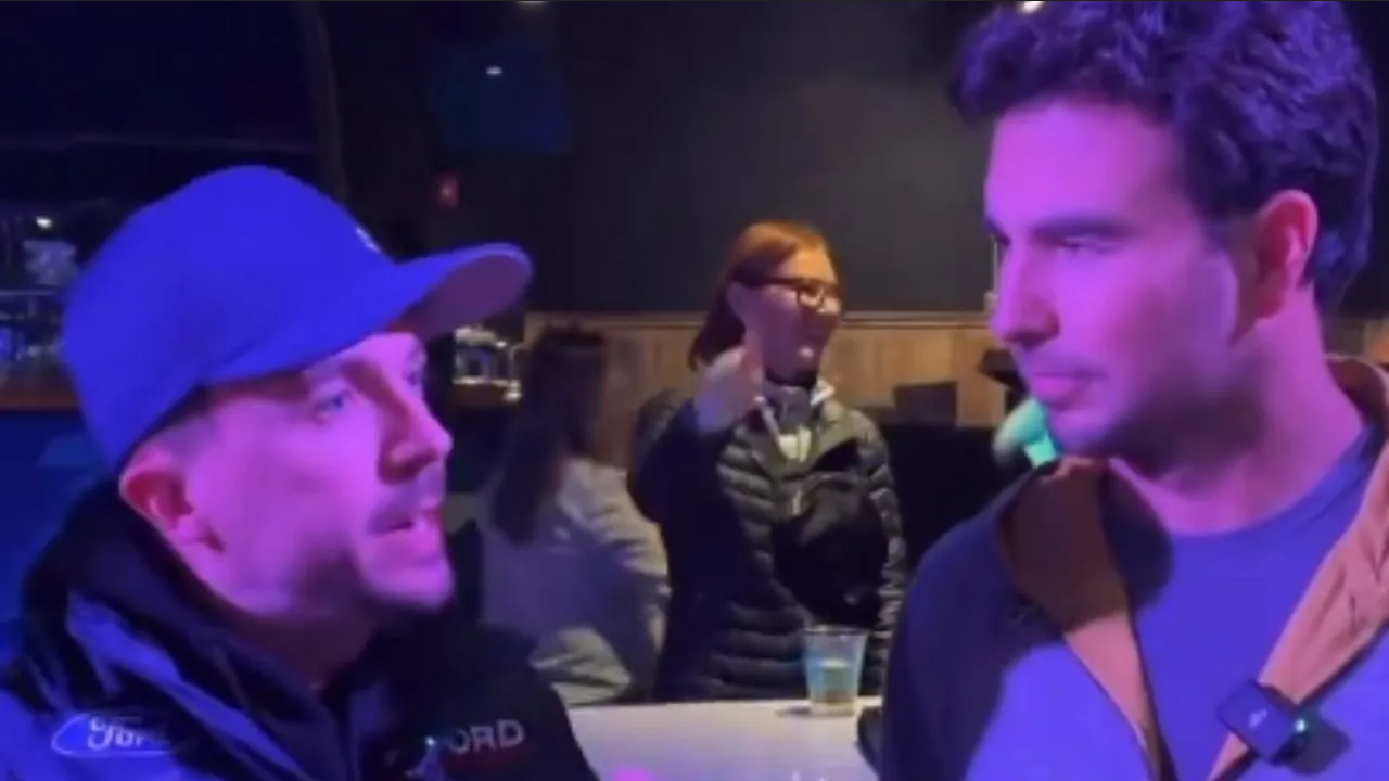 Checo Pérez confiesa a ‘Malcolm el de en Medio’ dónde quiere correr tras F1