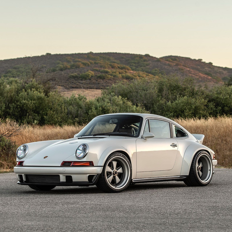 Singer-Vehicle-Design-Thing-1-6.jpg