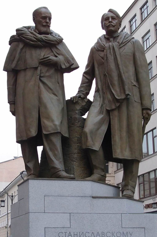 stan-n-danchenko-monument
