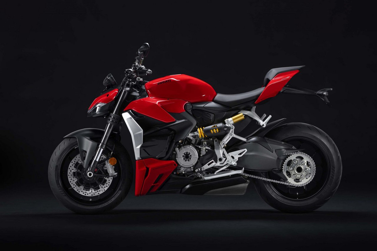 Новый мотоцикл Ducati Streetfighter V2 2022