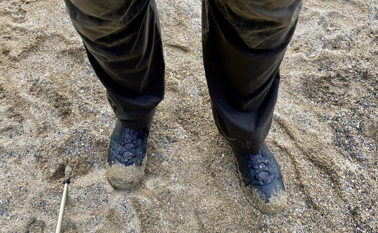 5FC03A8E-5E25-4685-9B8C-A319D0F20849