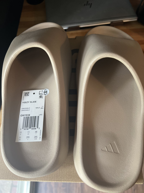 2474ADA1-39F3-4F32-881A-DFD1F0D7B8E2