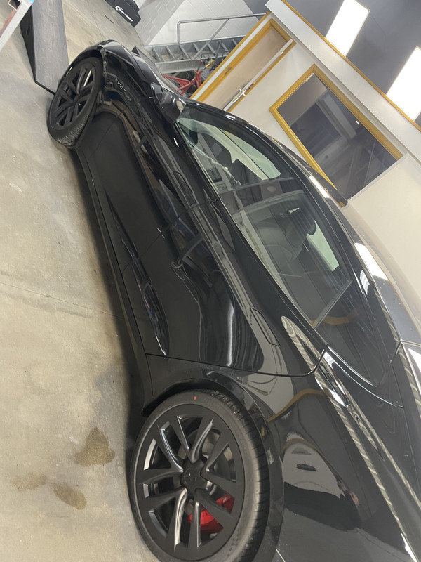 E1A6892A-E028-4302-94D8-D82877005834