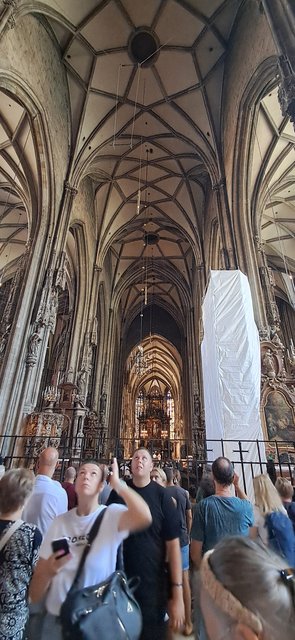 Viena: La ciudad de la música, de las artes y de los sueños - Blogs de Austria - Dia 1: Museo Sisí, biblioteca nacional, Opera y Free tour (37)