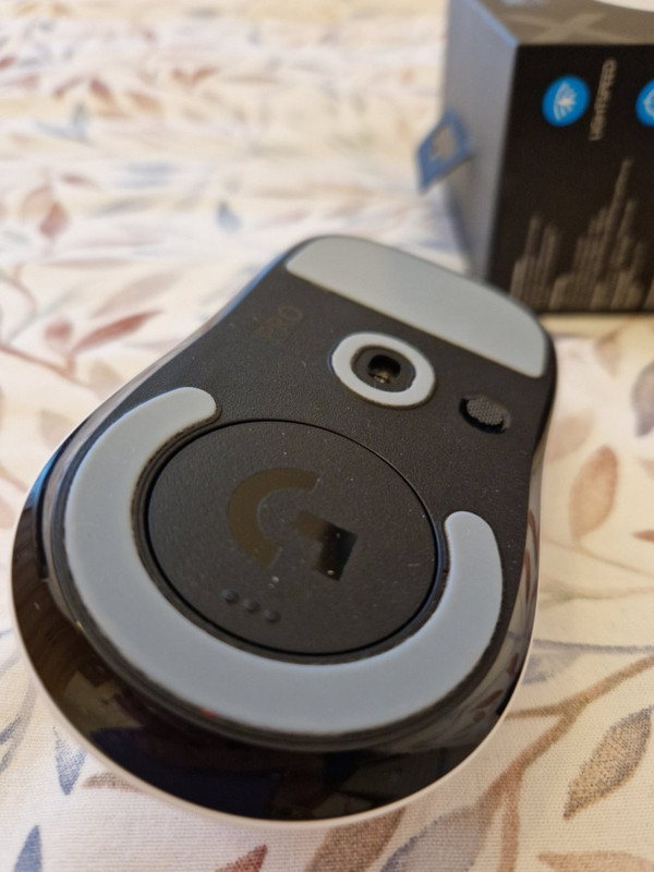 oiqSkS8NTNqfiKTdZWoeZg