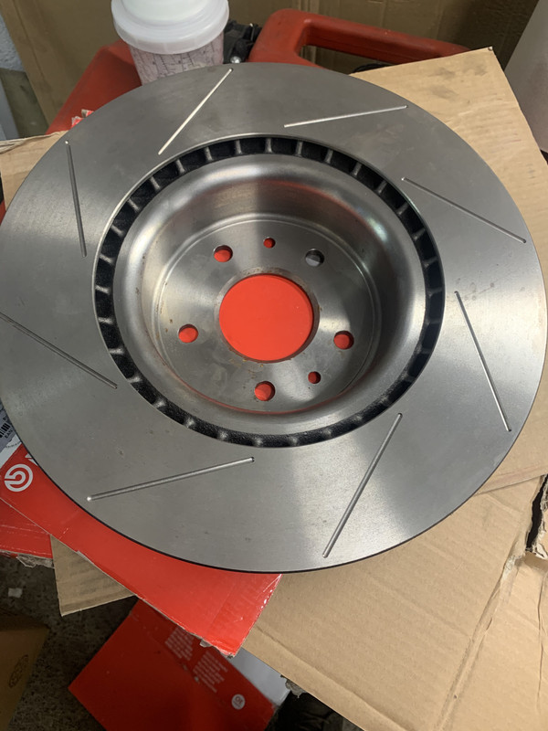 27714D19-44F3-46D7-897C-E09624D305FD