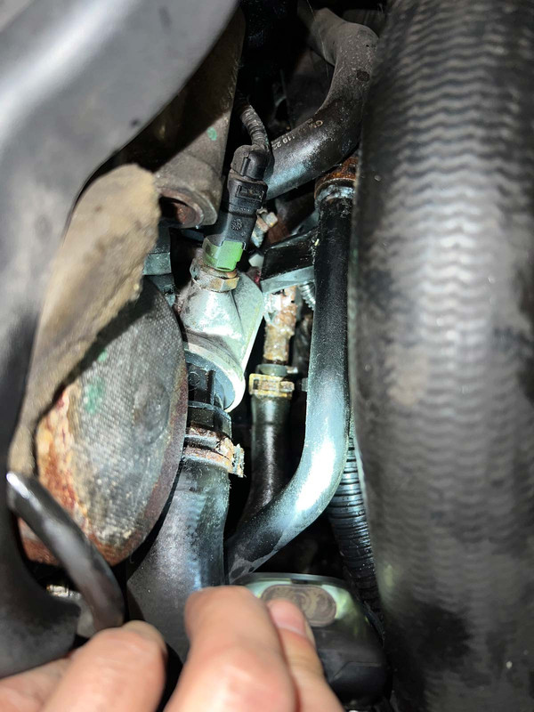 coolant-leak-saab9-3TiD-diesel