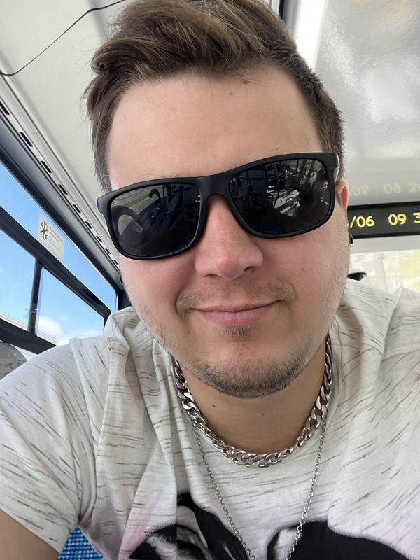 8260A966-CE0D-4055-AADA-3758172C4F5D