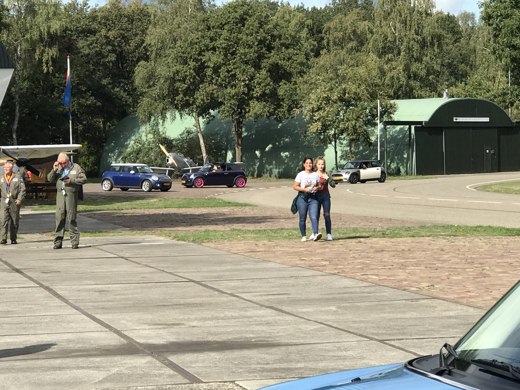 33856CA8-5CC4-4AE8-94A4-F58F245DBAD3