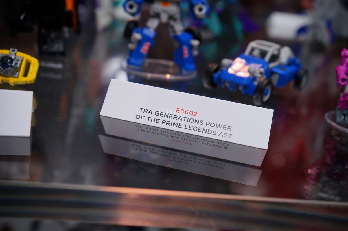 SDCC-2017-Transformers-Hasbro-Thurs-011