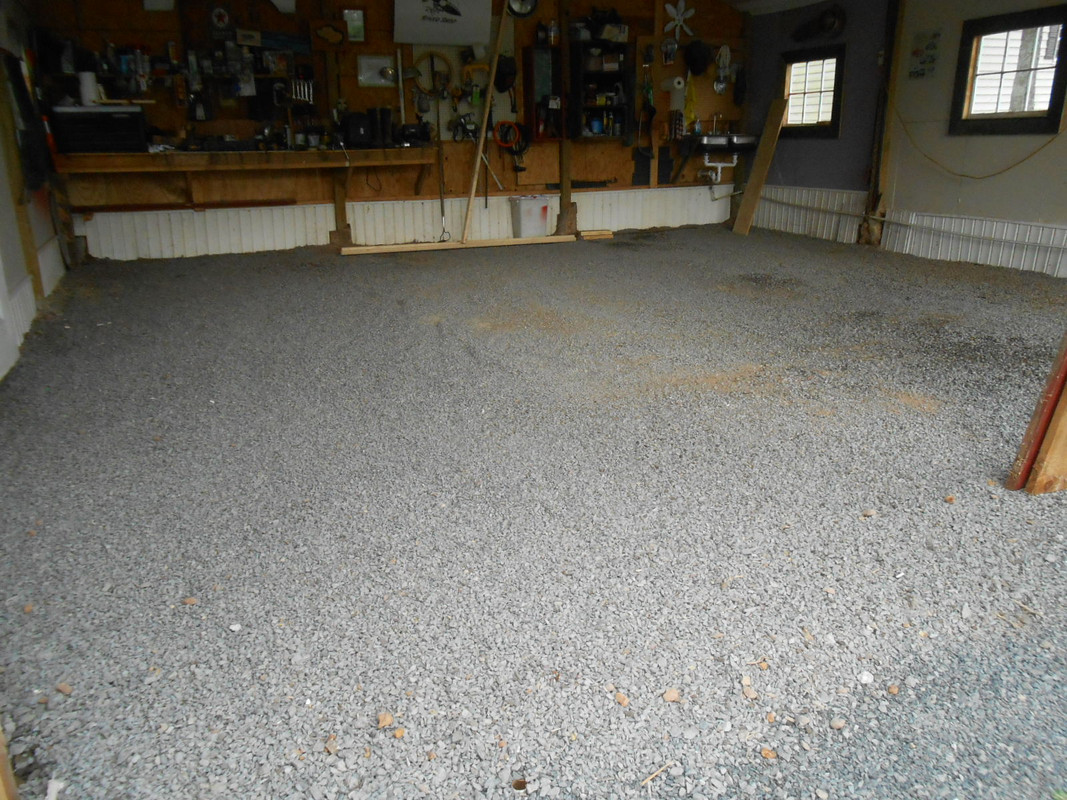 Garage Screeding Aug-13-21 (3)