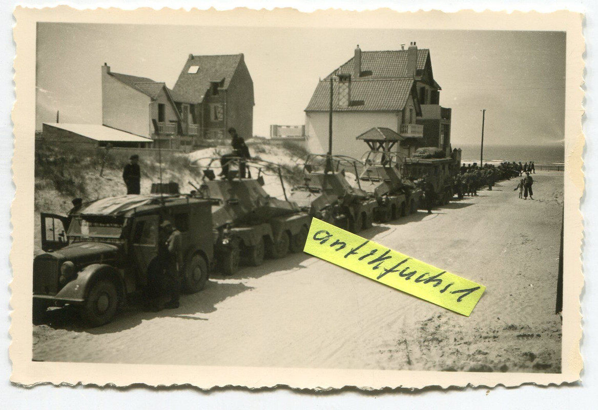WH-Funk-Schützen-Panzer-Kolonne in Merlimont1