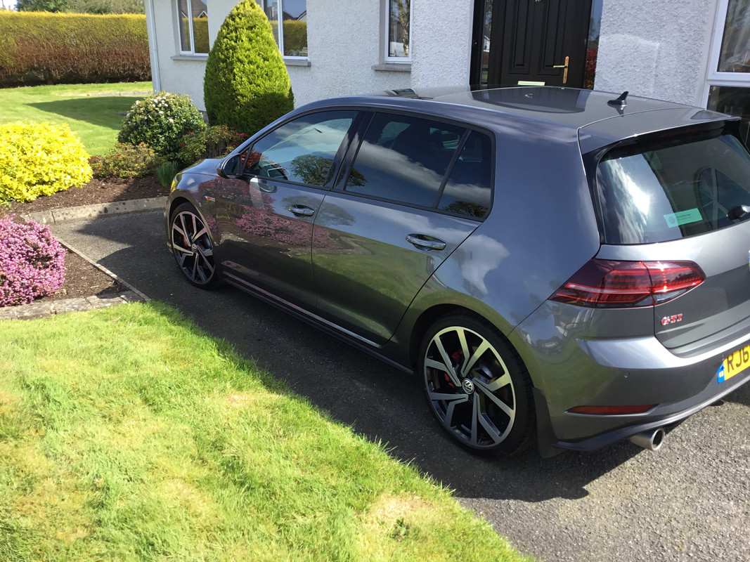 07F1CAC9-63BD-4800-9AE4-5965F31A047A