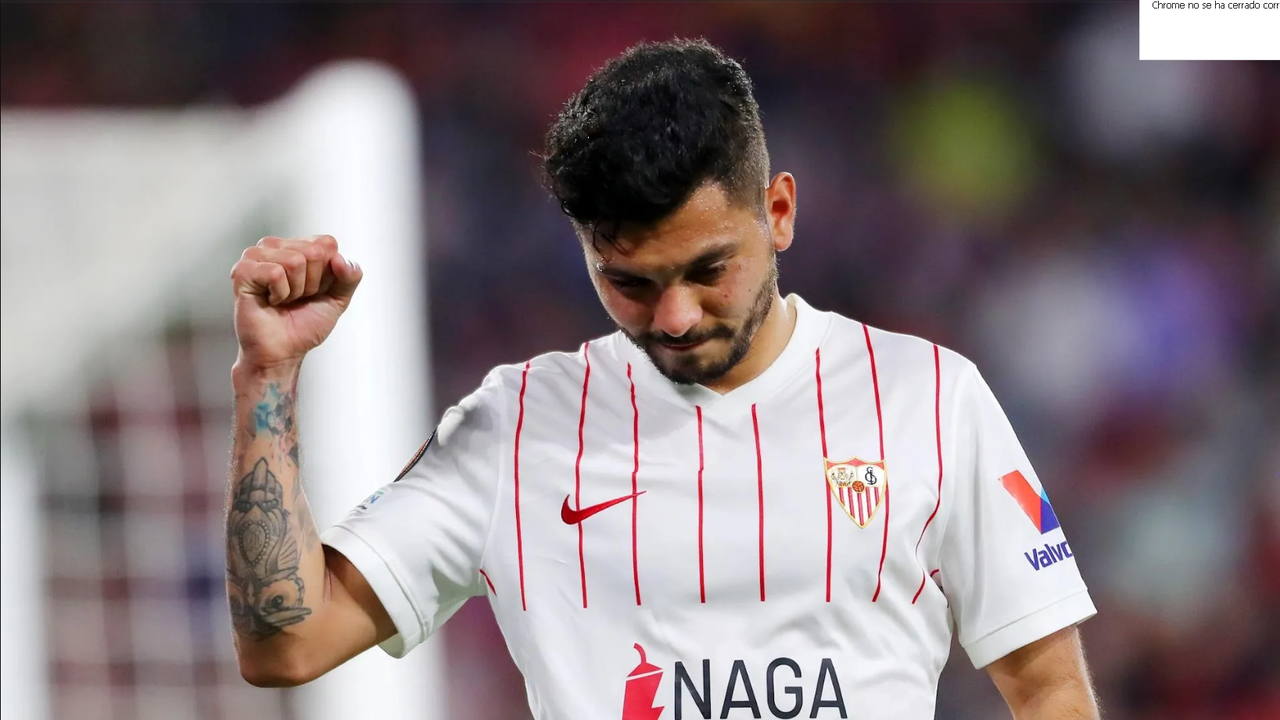 ¿Sigue lesionado? Tecatito Corona entrena en el Sevilla con dolor