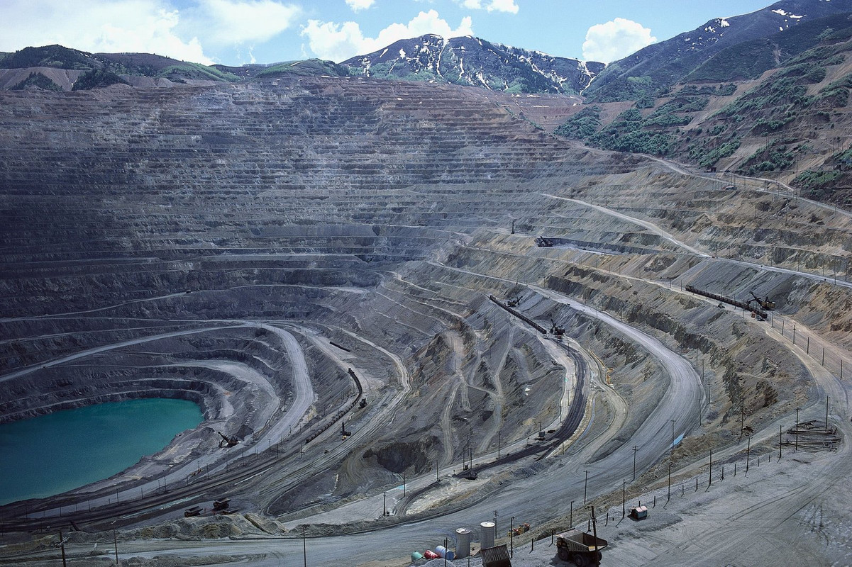 [Image: copper-mine-65.jpg]