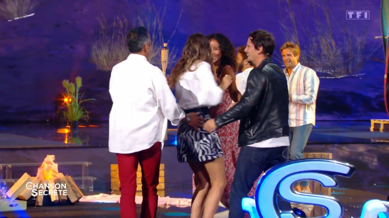 2021-11-27_21_05_TF1_La-chanson-secrete.mp4_snapshot_01.42.14.131