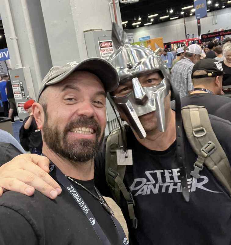 2710D87E-CB55-4C49-9A27-1BD61E60206A