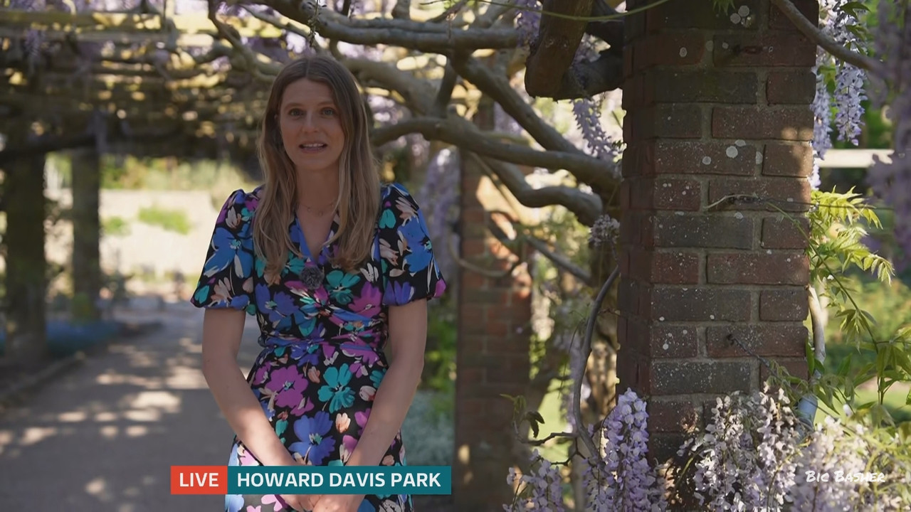 04 27 18 00 00 ITV News Channel TV Weather ts snapshot 25 43 599