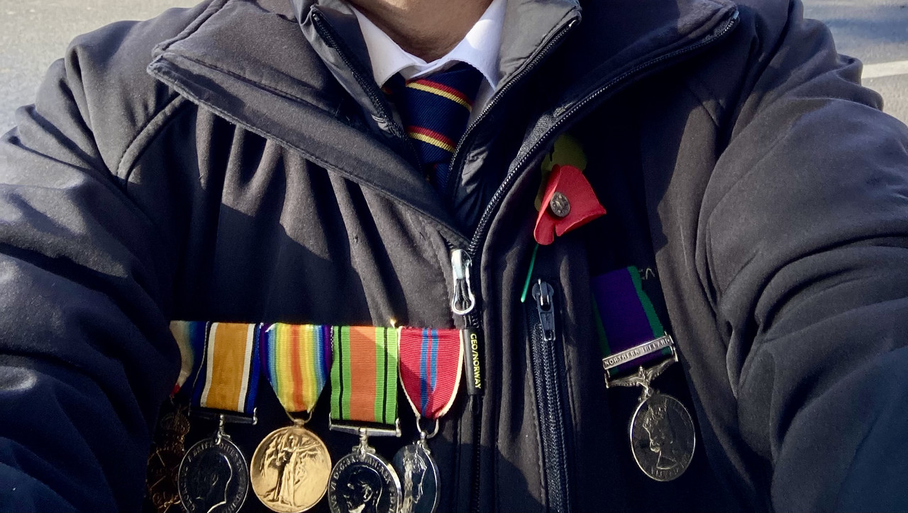 0F3ED2DC-A533-451D-BDC6-D88159BC988E