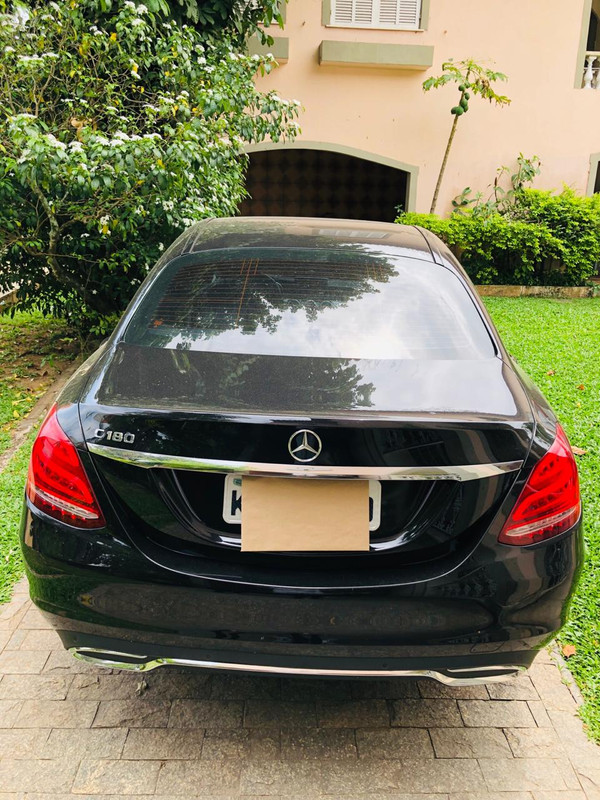 W205 C180 Exclusive 2018/2018 - R$ 135.000,00 Whats-App-Image-2019-10-06-at-14-45-37