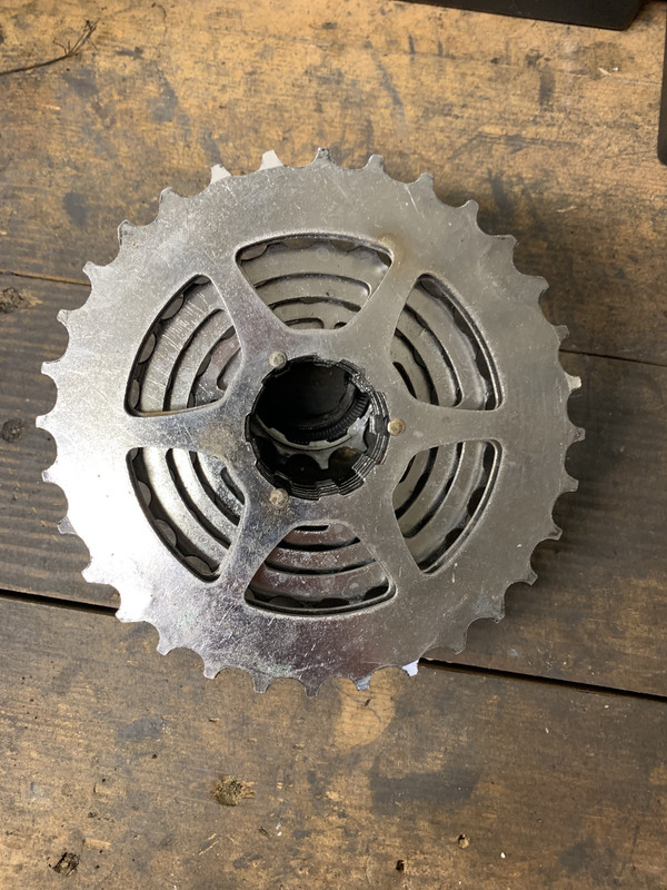 0DE26D91-CD4D-4A3F-BB04-322DB814E9C0