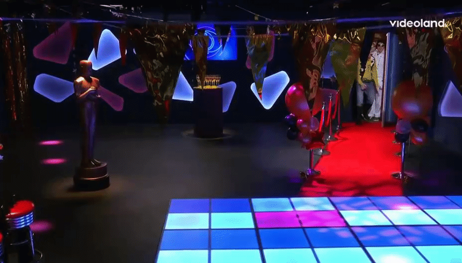 video2.gif