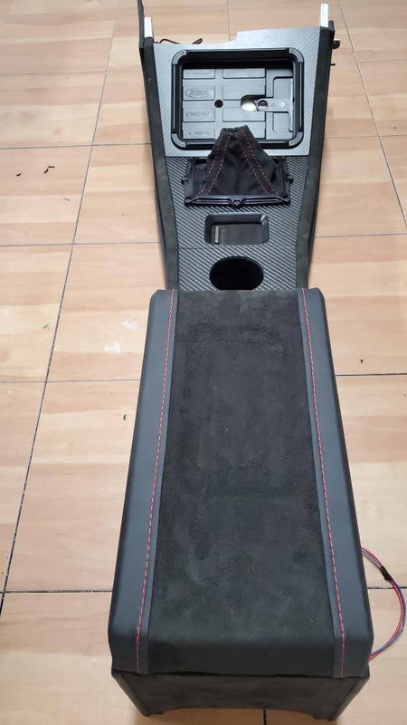 F3FFFC82-3439-476B-B7DE-153F6C0C2E78