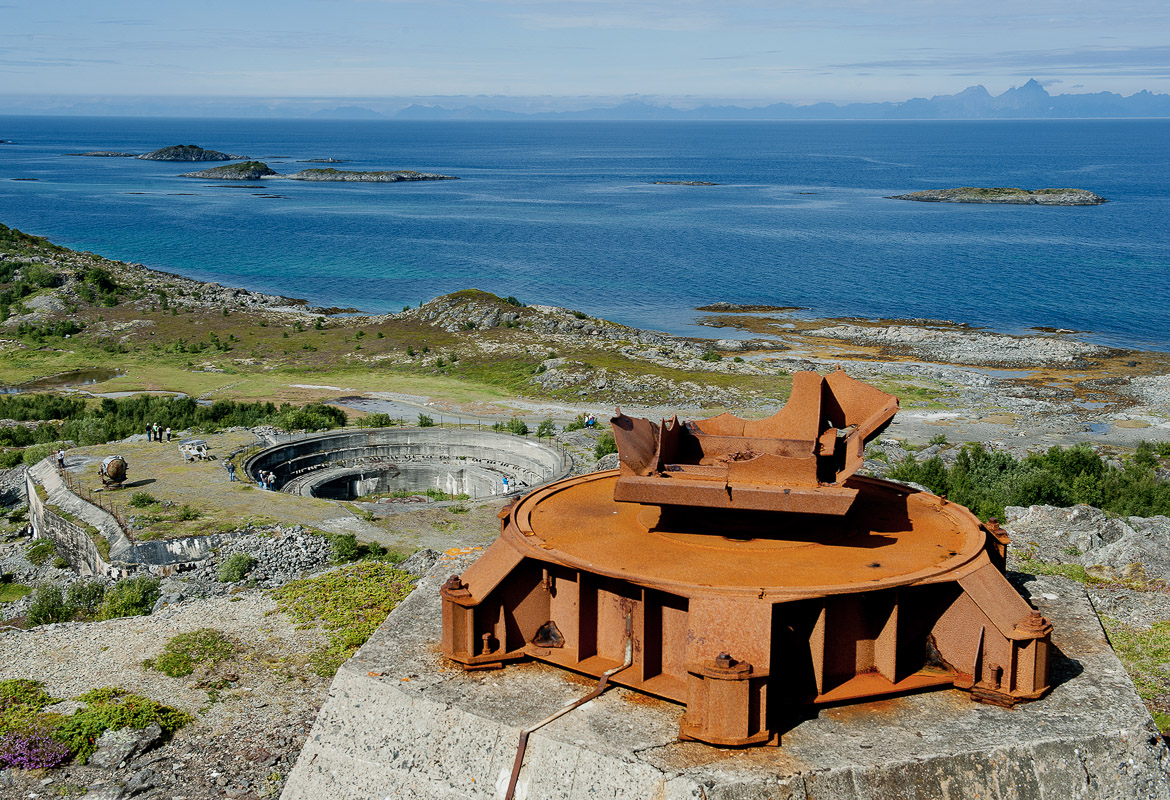 Batterie Dietl sur l’île d’Engeløya à Steigen.Norvege Batyy