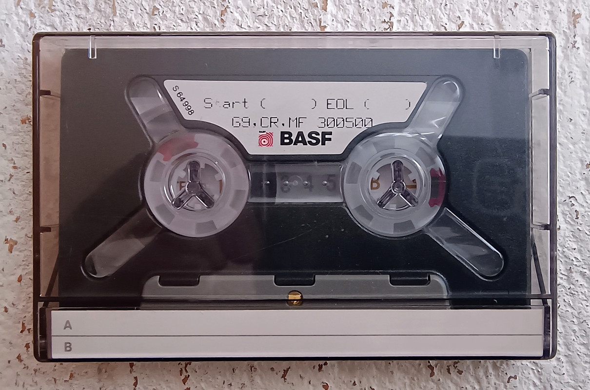 G9_CR_Multifrequenz_70,250,10.000_Hz_-10 dB_pro_200nWb_pro_m)