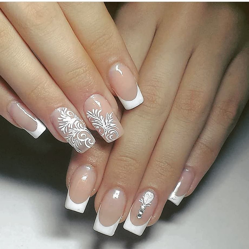 Uñas de acrílico para novia