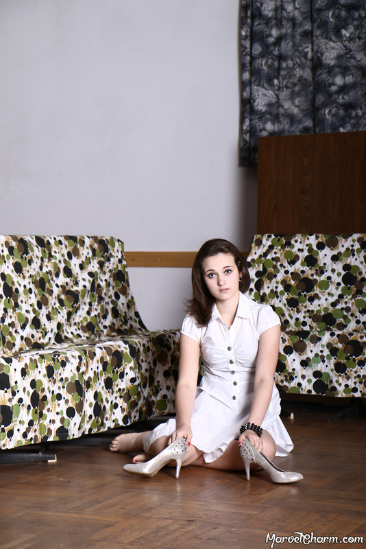 MarvelCharm_Taylor-Fashionable-031