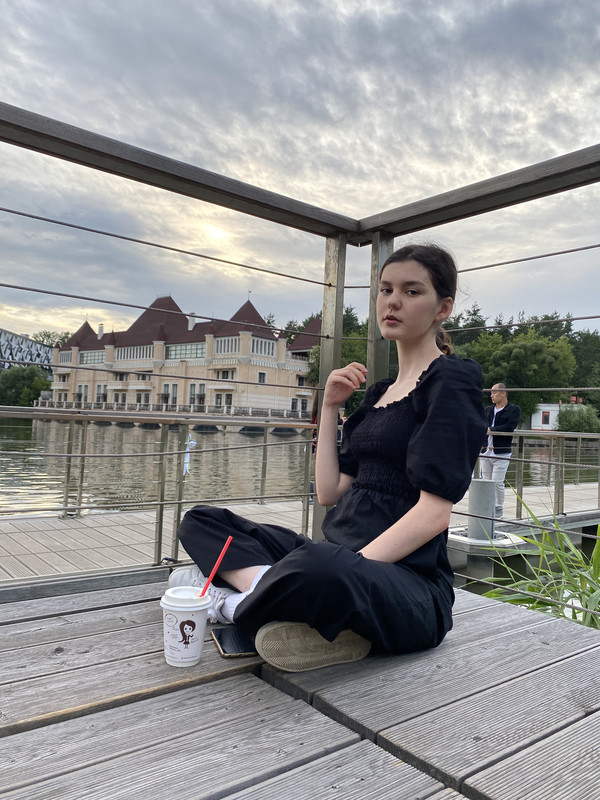 1B315AA4-5D9C-4D16-B6E7-B3391582F1B8