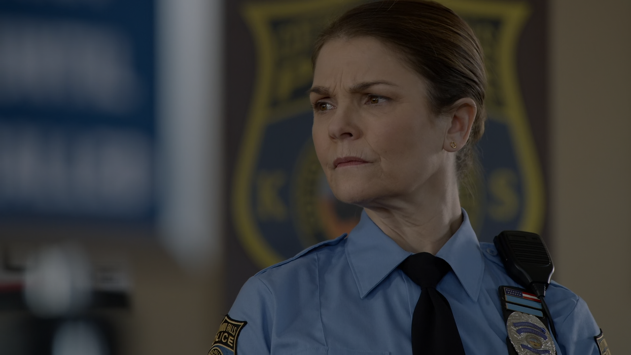 The.Blacklist.S08E13.Anne.1080p.10bit.AMZN.WEB-DL.DDP5.1.HEVC-Vyndros.mkv_snapshot_24.28_[2021.04.27