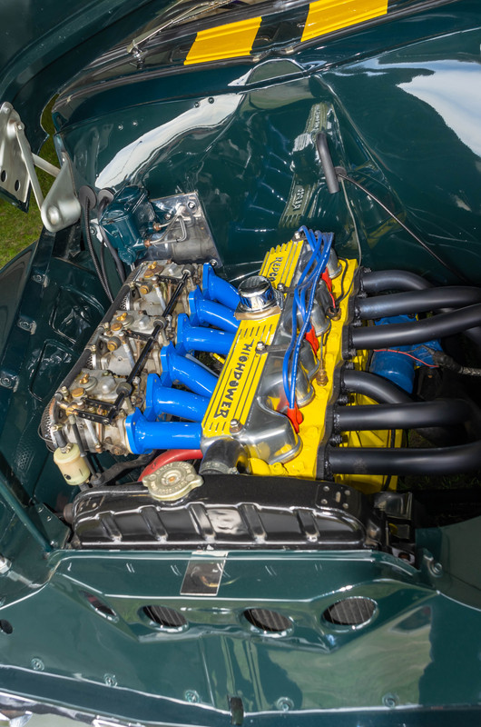 Early Holden engine-4 (1 of 1)