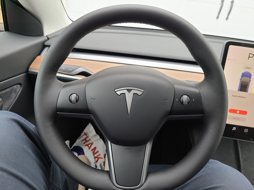 61CE2D4F-566F-4ADA-8EC5-4A6A0276B75F