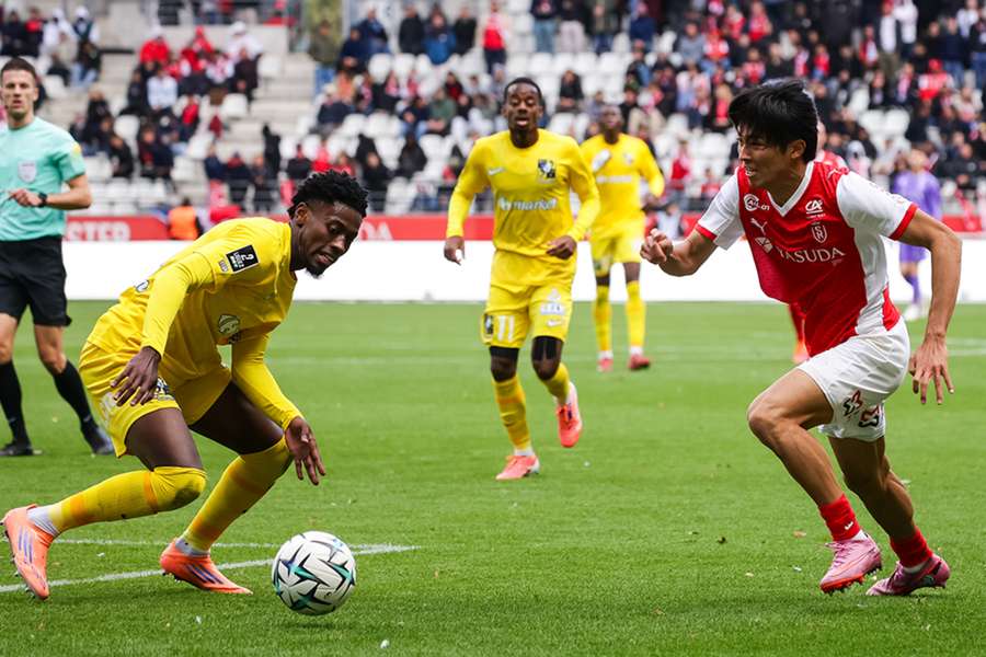 Le Mans vs Guingamp, 02h45 ngày 24/02