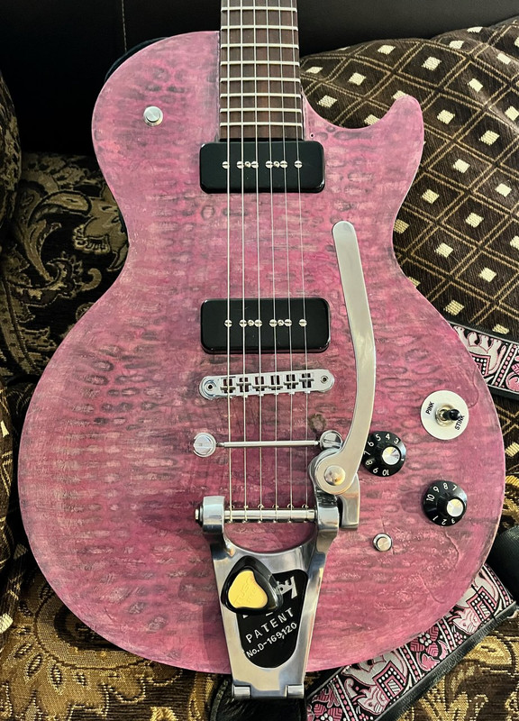 85CA8A32-2C1A-4D68-888F-EAE1CC165A76