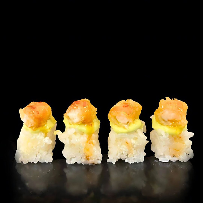 Uramaki vulcano roll