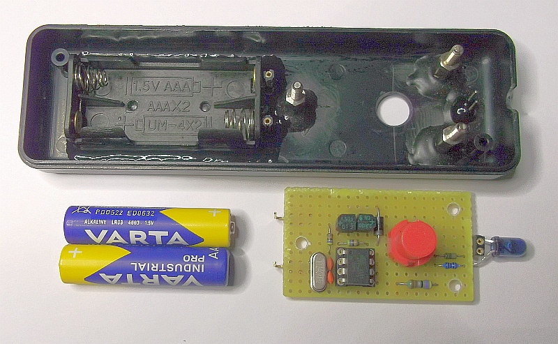 [Bild: DAT-Secret-Key-Sender-3-mit-ATtiny25-002.jpg]