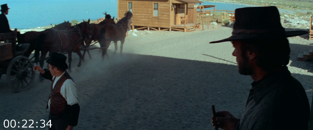 [Kép: High-Plains-Drifter-1973-REMASTERED-1080...BONE-F.png]