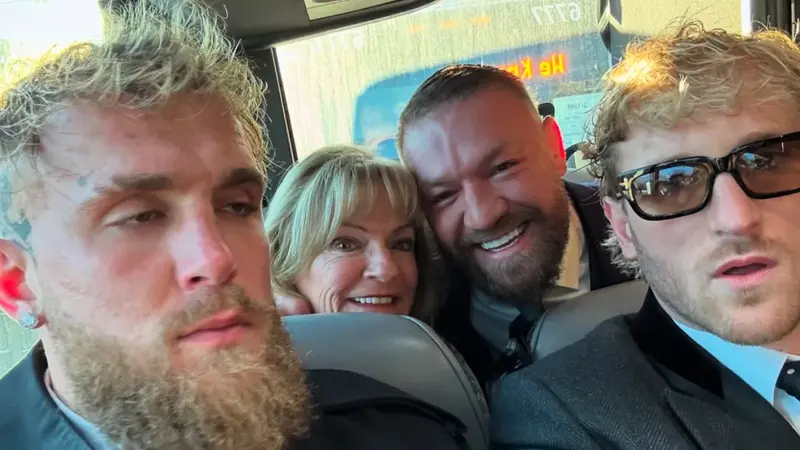 Терънс Крауфорд: Макгрегър се справи по-добре от Пол на боксовия ринг