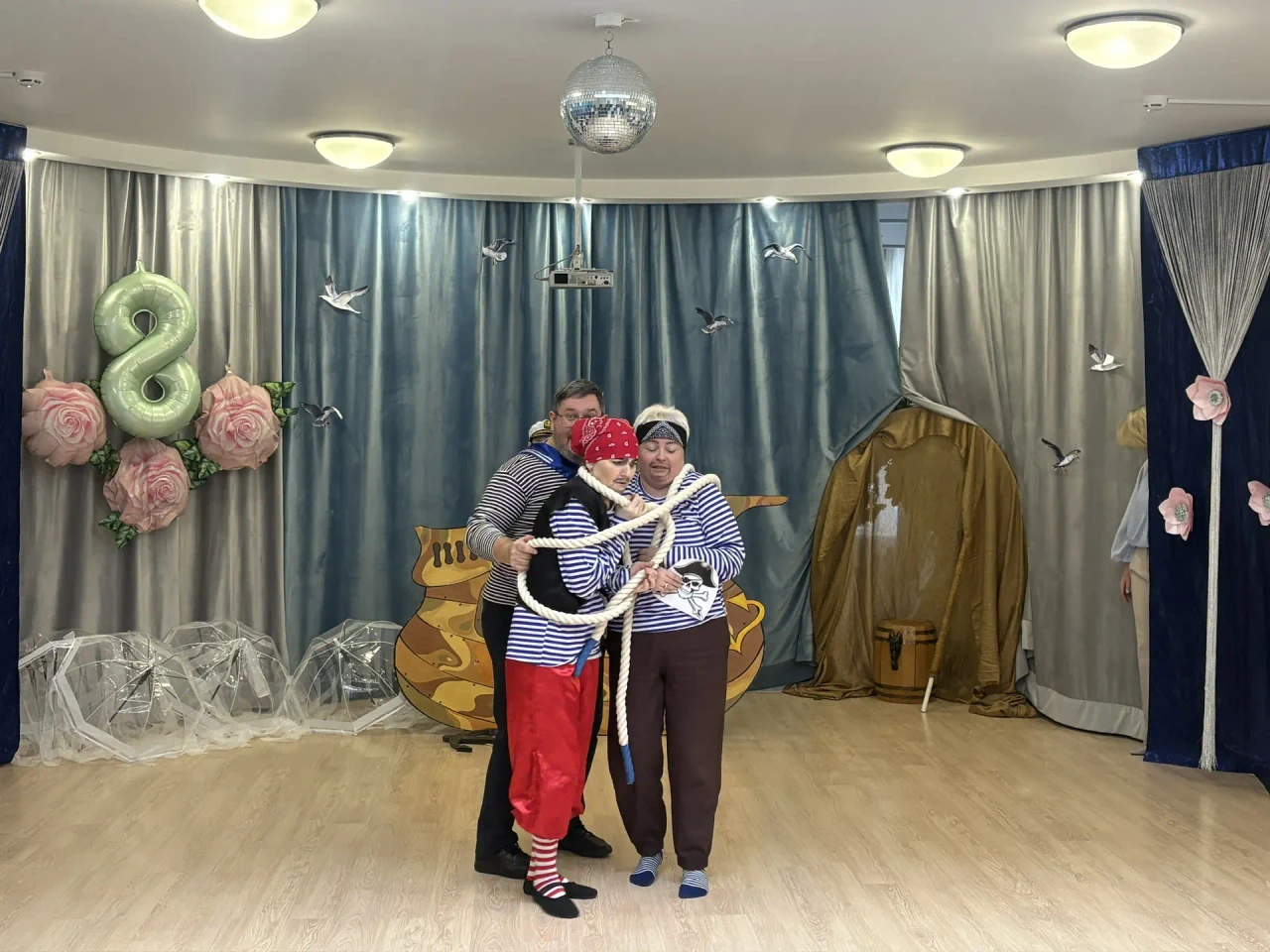 2126cb50-ecbd-4394-962e-a7a2911ac682