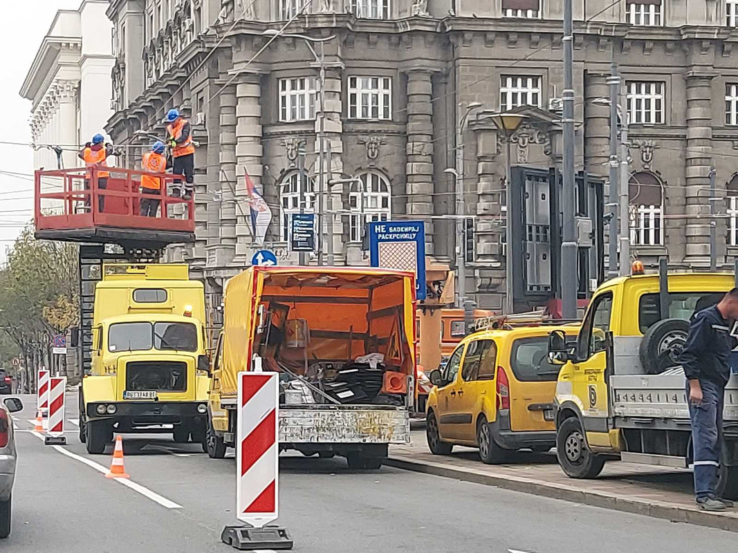 trole04-2020-11-16-00-26-16.jpg