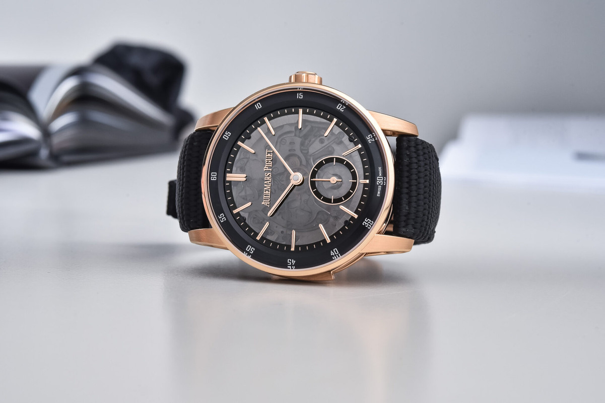 Code-11.59-by-Audemars-Piguet-Minute-Repeater-Supersonnerie-Smoked-Sapphire-Dial-26395NR.OO_.D002KB.